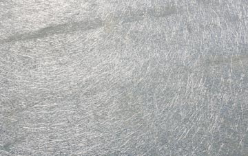 Penycae laminate fibreglass or shingles?